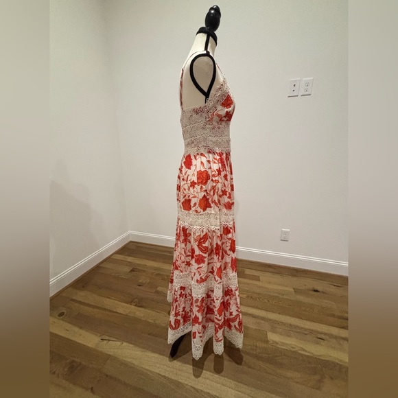 Antonio Milani Devon Printed Crochet Laced Maxi Dress 🌺
Size: 6 - Picture 12 of 17